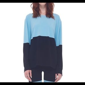 Norma Kamali size M Spliced Boyfriend Crew Neck Pullover Top